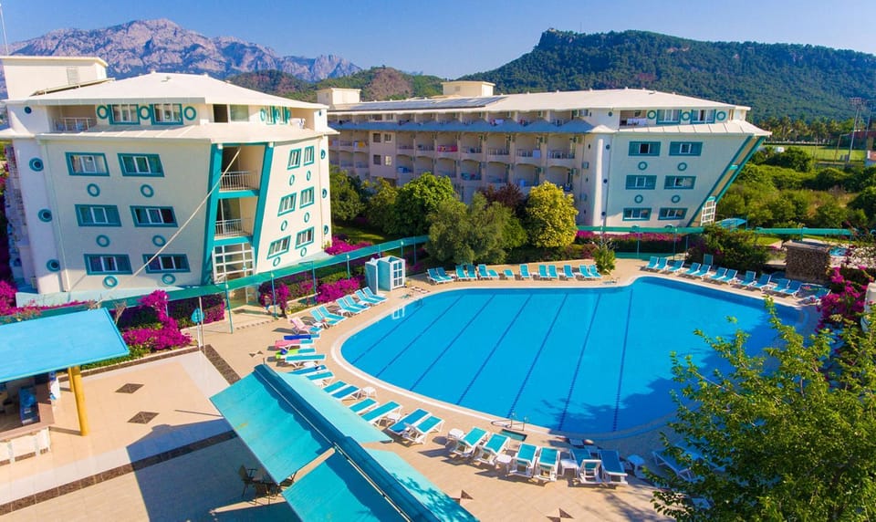 Pool view, Swimming pool