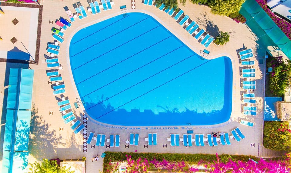 Pool view, Swimming pool