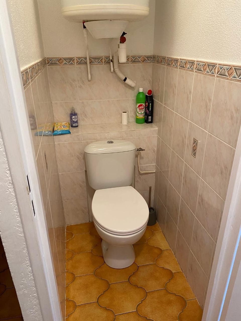 Toilet