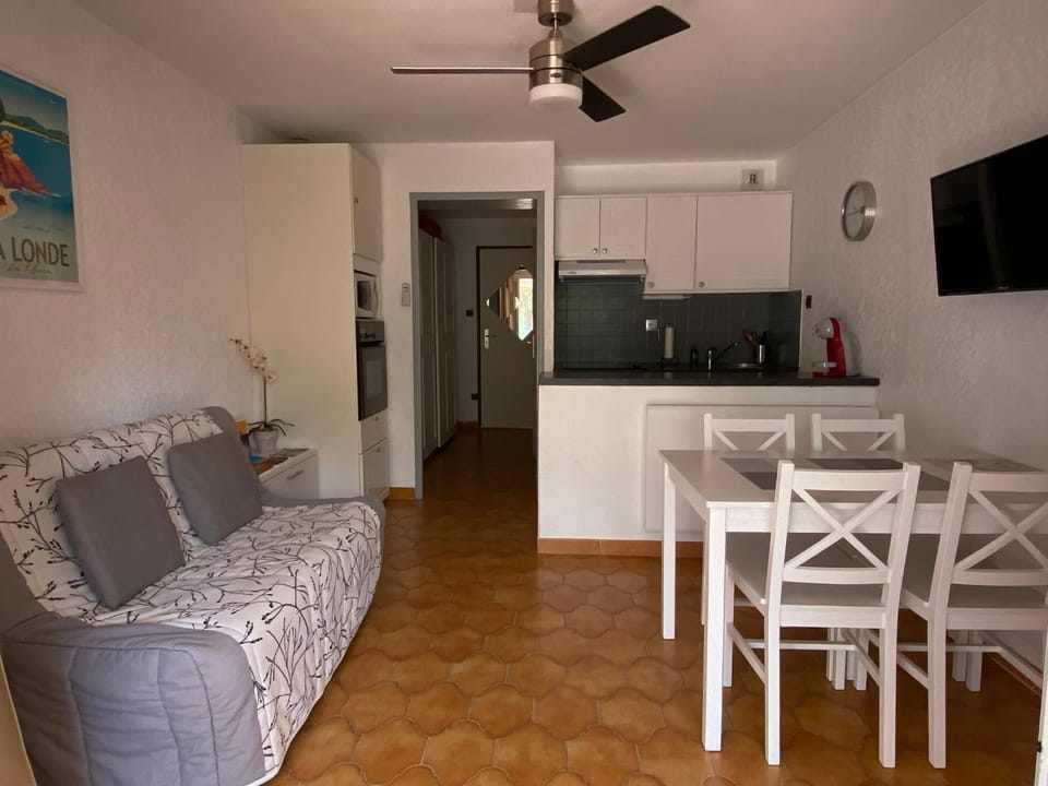 TV and multimedia, Dining area, kitchen