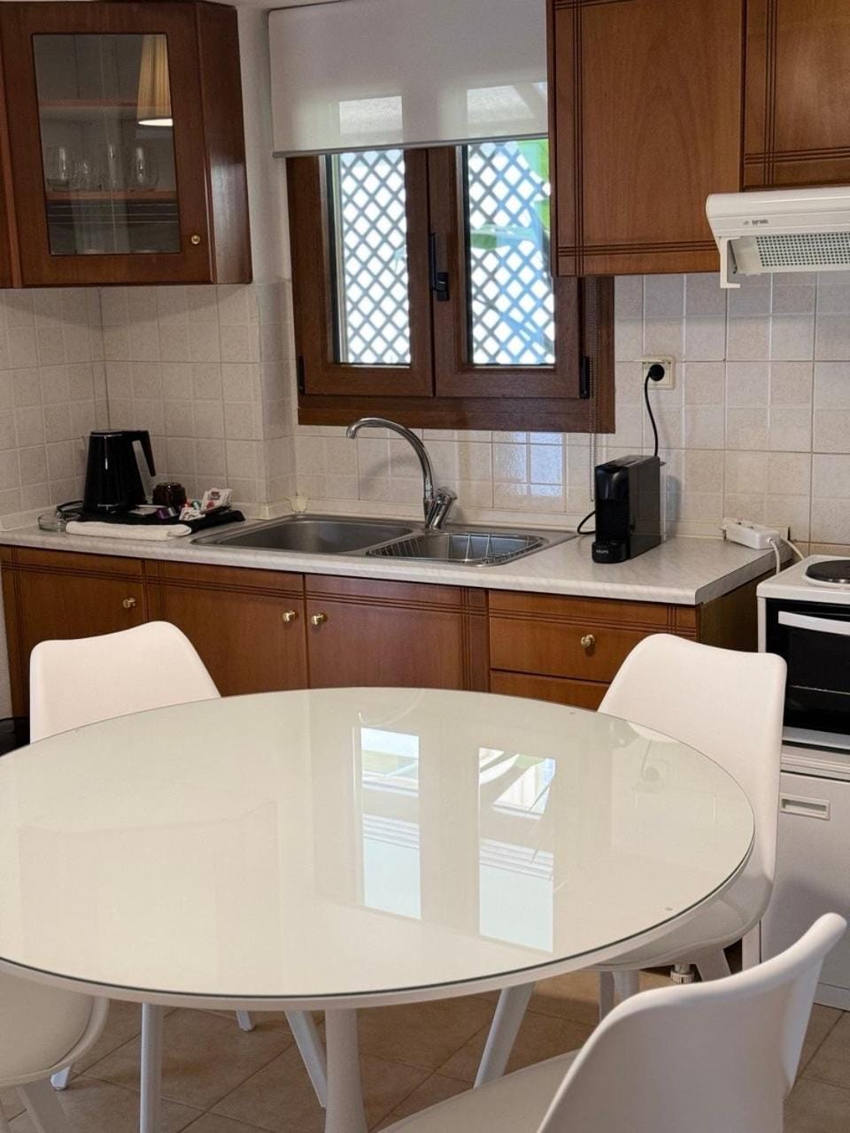 Kitchen or kitchenette, Living room, Dining area, Dinner, kitchen