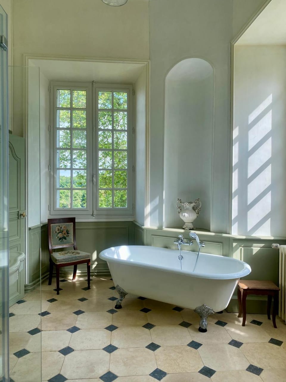 Chateau du Fraisse Bed and Breakfast in Nouvelle-Aquitaine