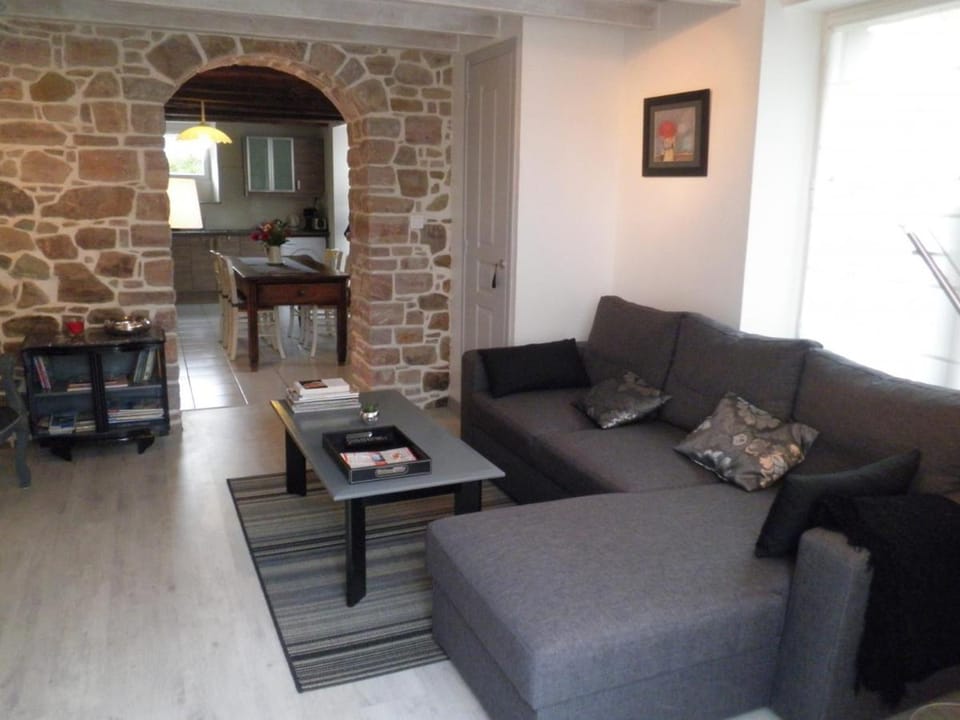 Maison Le Grès Rose House in Brittany