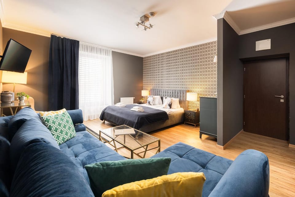 Living room, Bedroom