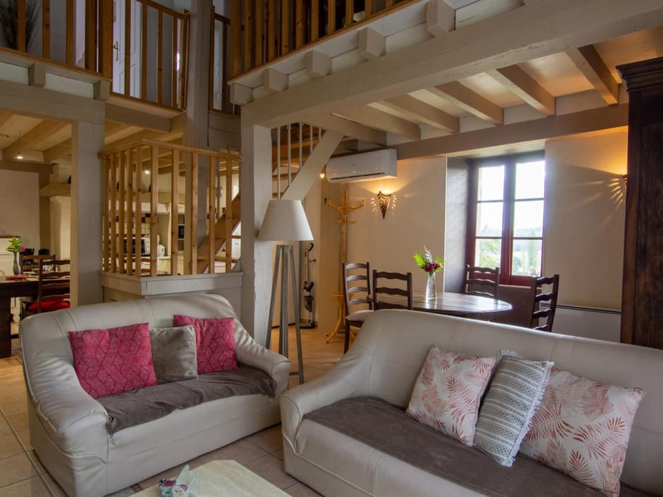 Maison de campagne avec piscine, proche de Périgueux – 2 chambres, BBQ, activités variées à proximité - FR-1-616-54 House in Nouvelle-Aquitaine