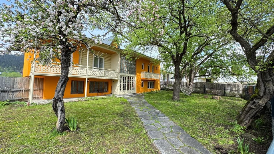 Property building, Spring, Day, Garden view