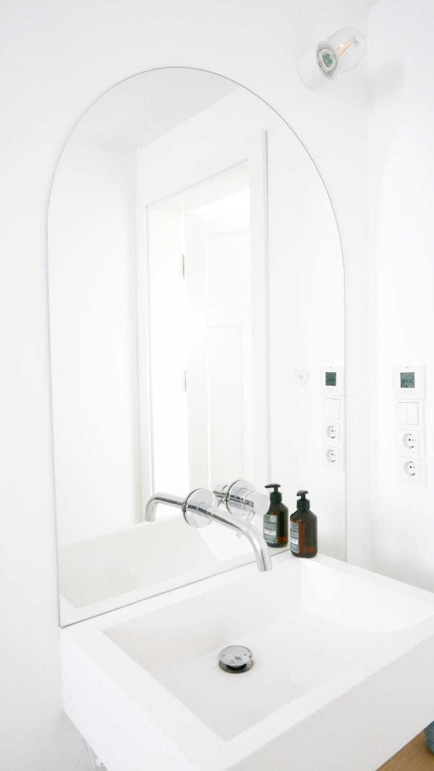 Property building, Bathroom