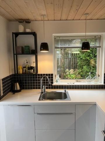 Skøn feriebolig med havudsigt i naturskønt område House in Region of Southern Denmark