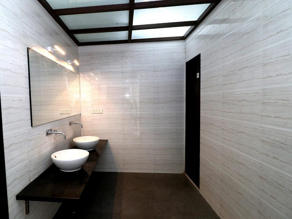 Toilet, Property building