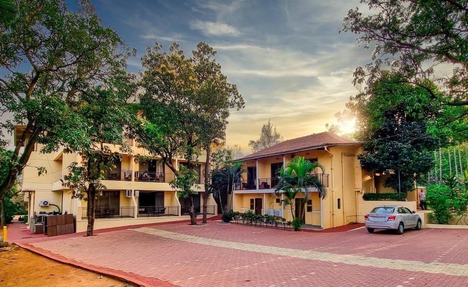 Property building, Parking