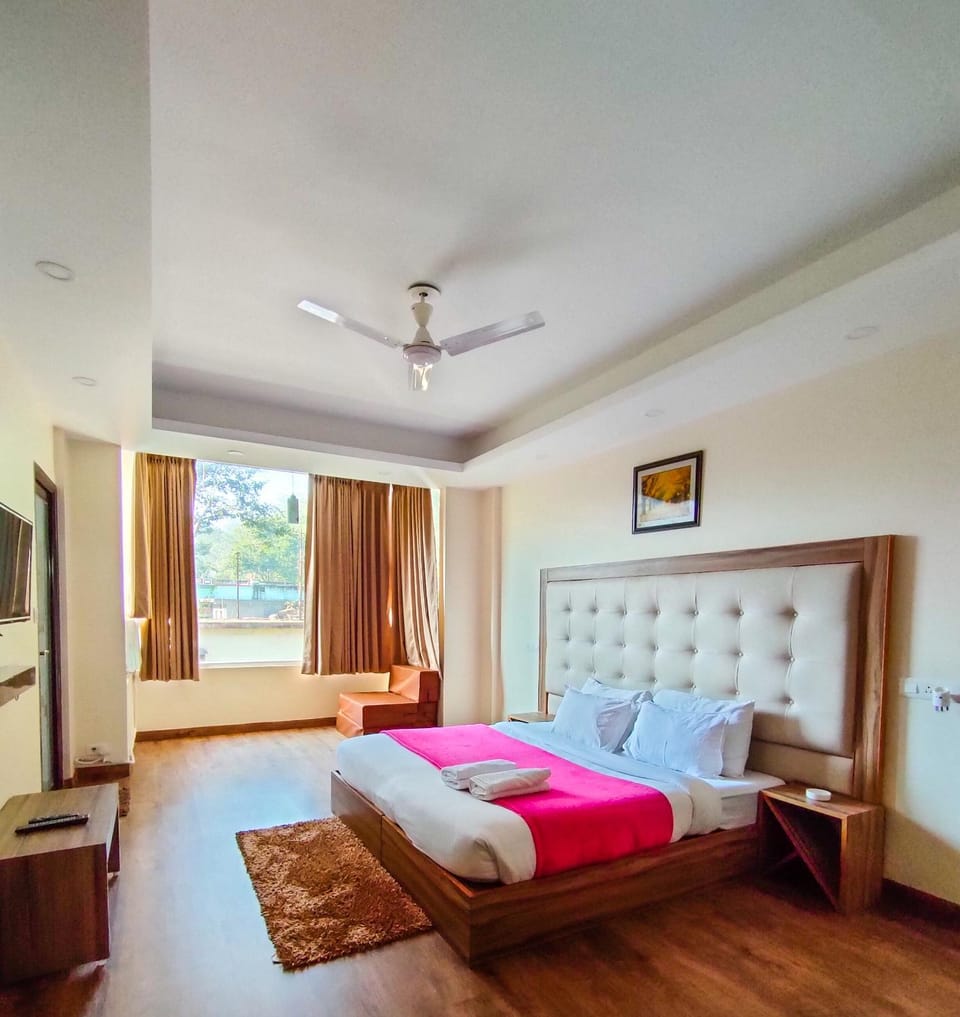 Avenue 18 Resort Hotel in Uttarakhand