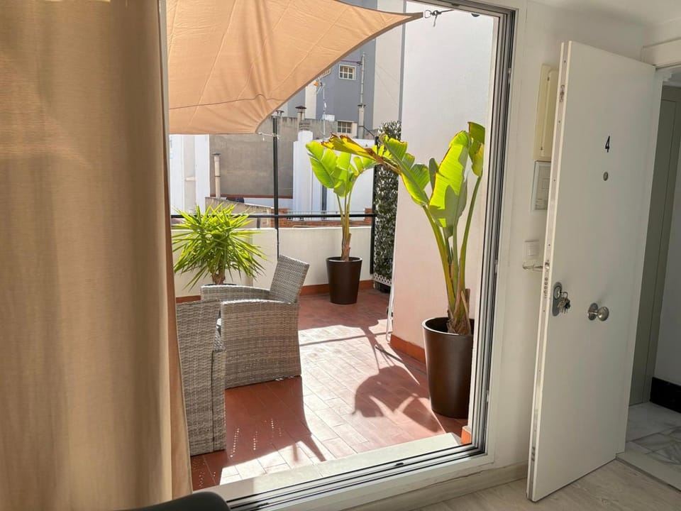 Patio, Balcony/Terrace