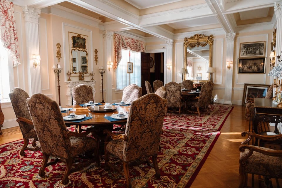 Dining area, Breakfast