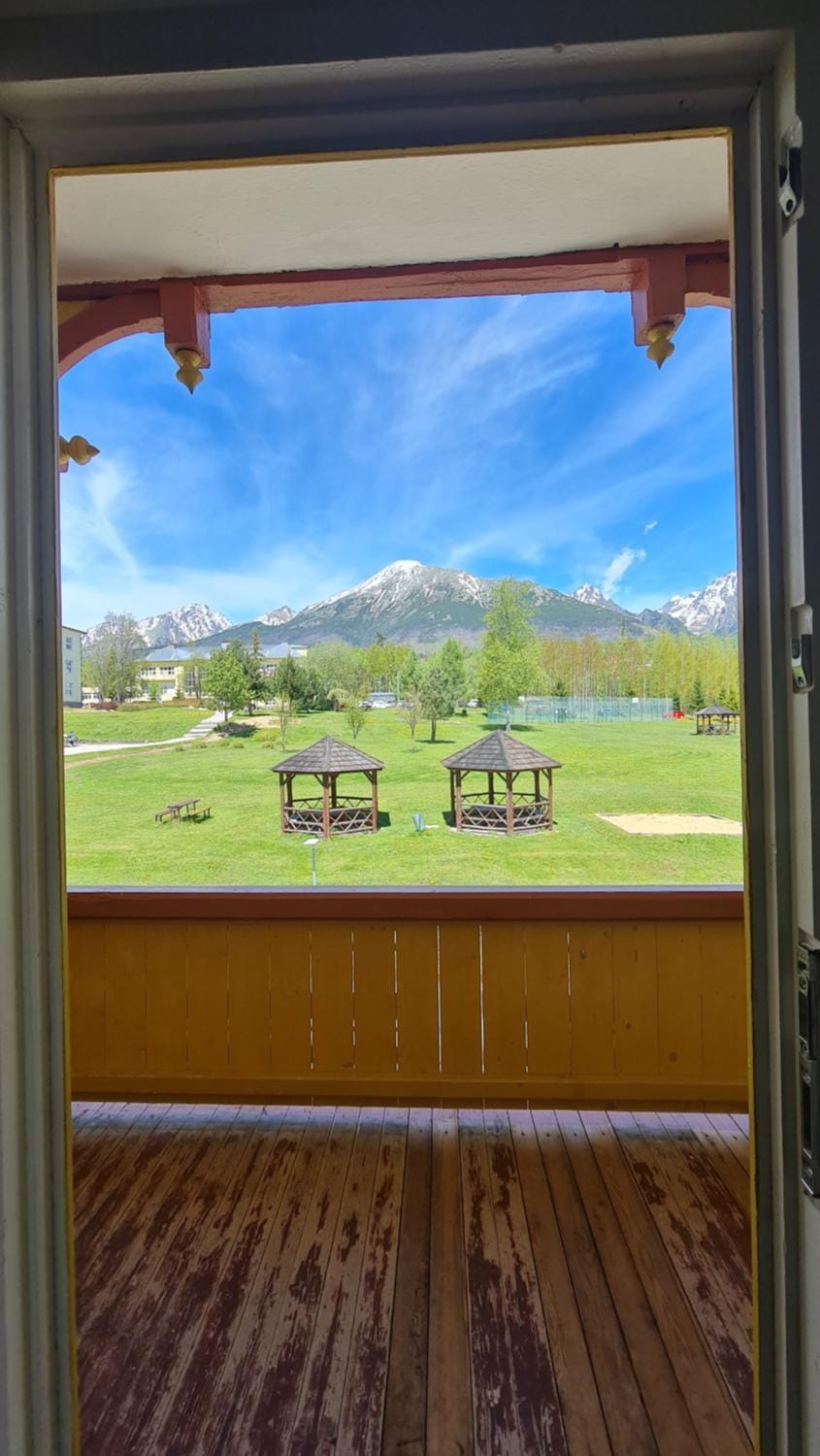 View (from property/room), Balcony/Terrace, Mountain view, Mountain view