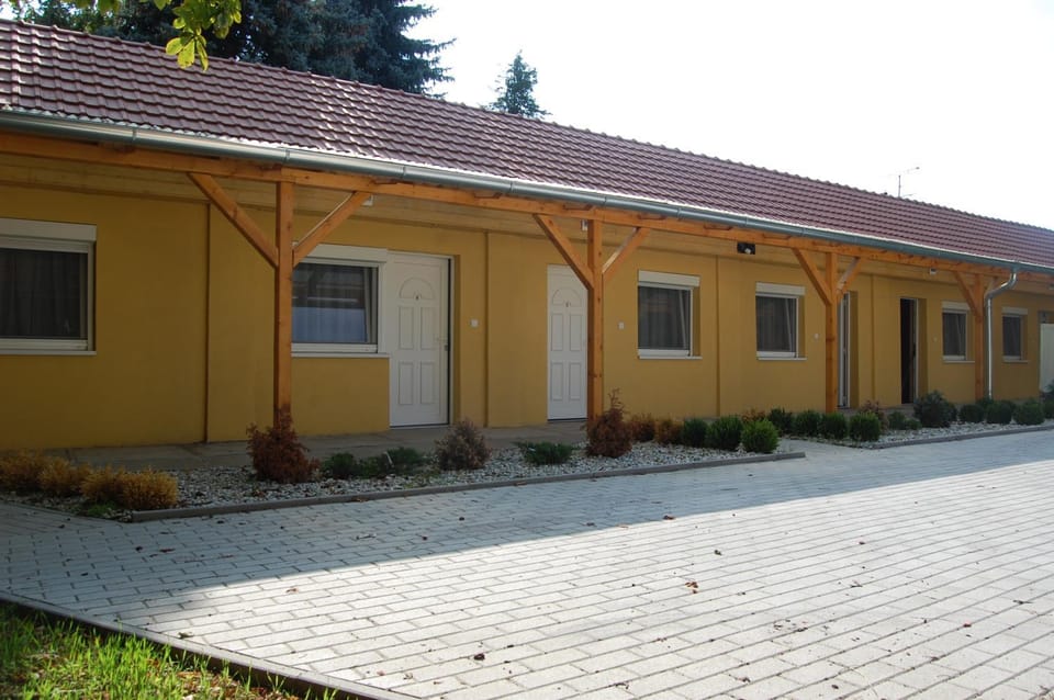 Belvárosi Rezidencia Pápa Bed and Breakfast in Hungary