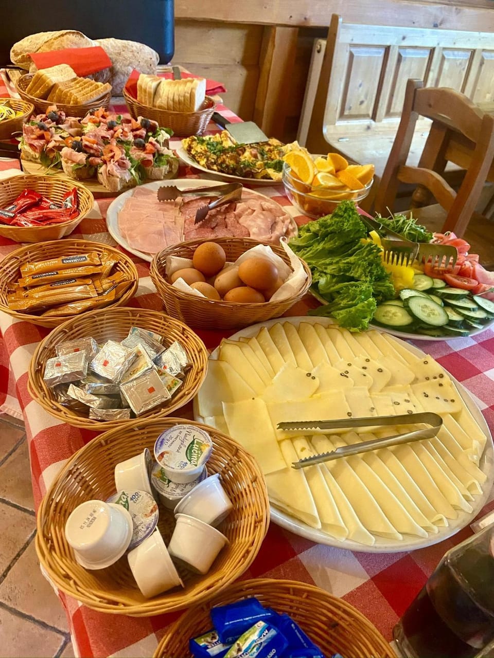 Food and drinks, Food, Buffet breakfast