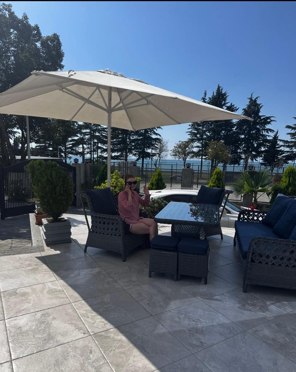 Queen Tamar Bed and Breakfast in Batumi