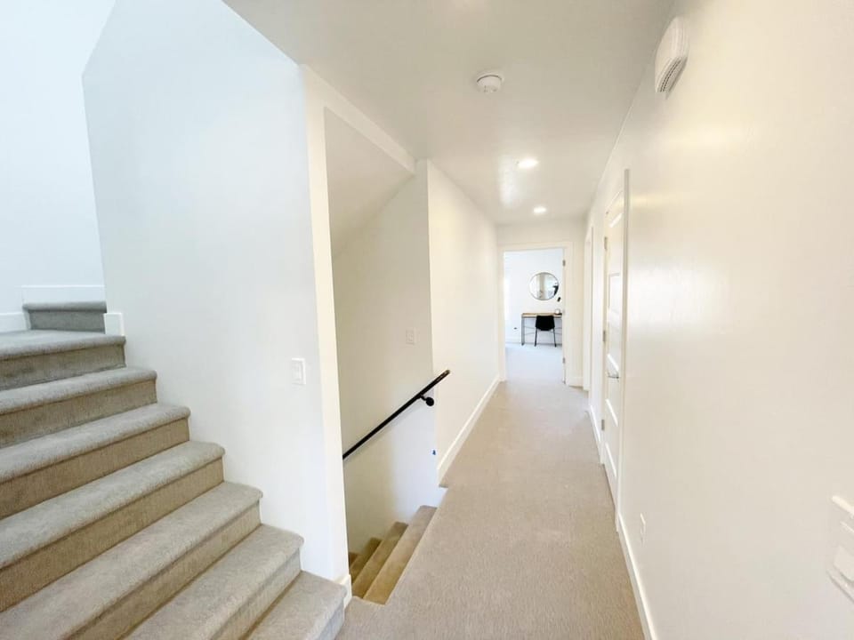 New Family-Friendly Townhome w/ Pool & Hot Tub Campground/ 
RV Resort in St George