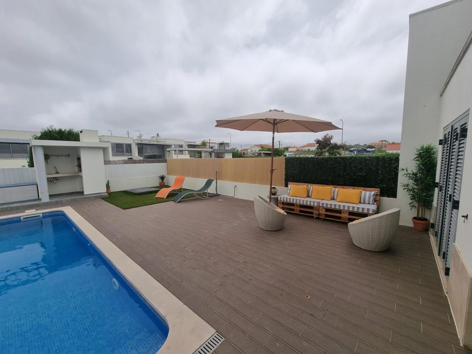 Garden, Swimming pool