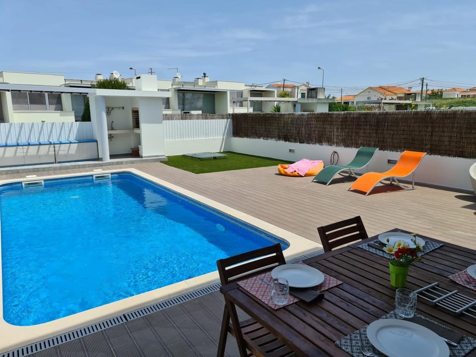 Garden, Swimming pool
