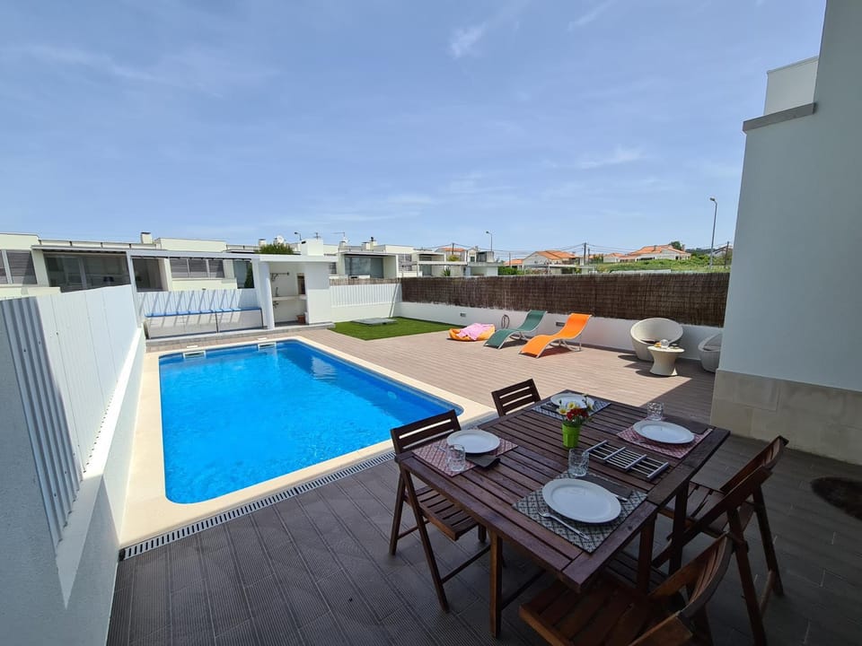 Garden, Swimming pool