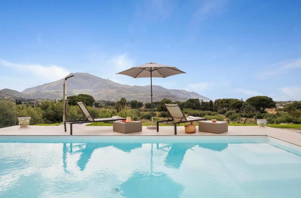 Garden, Garden view, Mountain view, Pool view, Swimming pool