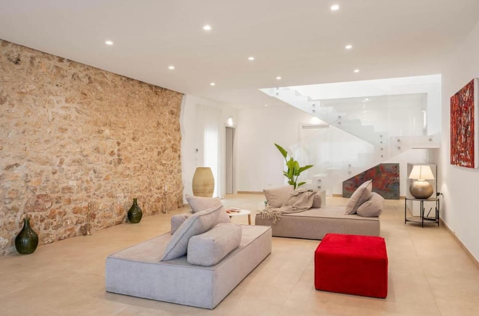 Communal lounge/ TV room, Seating area