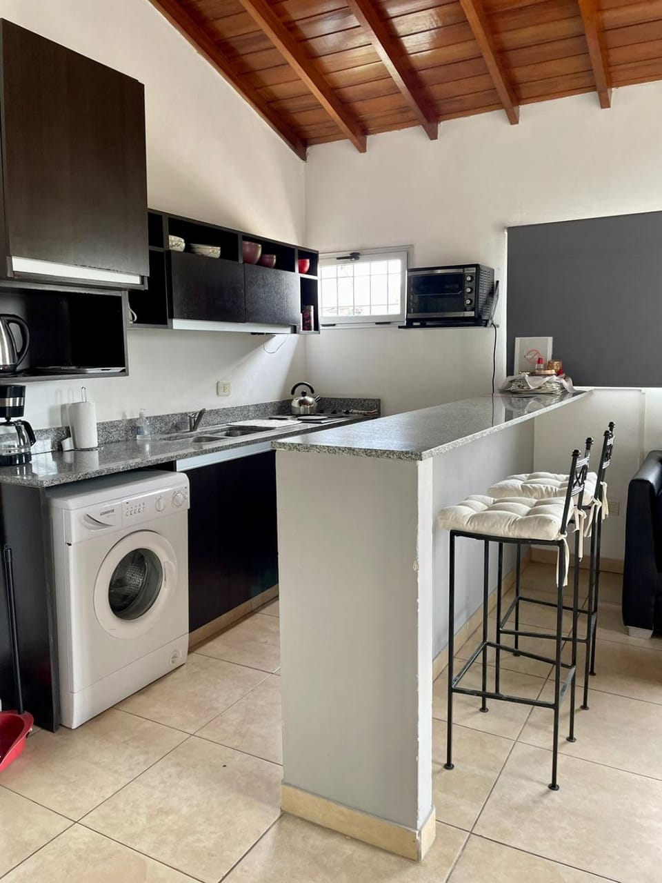 laundry, kitchen