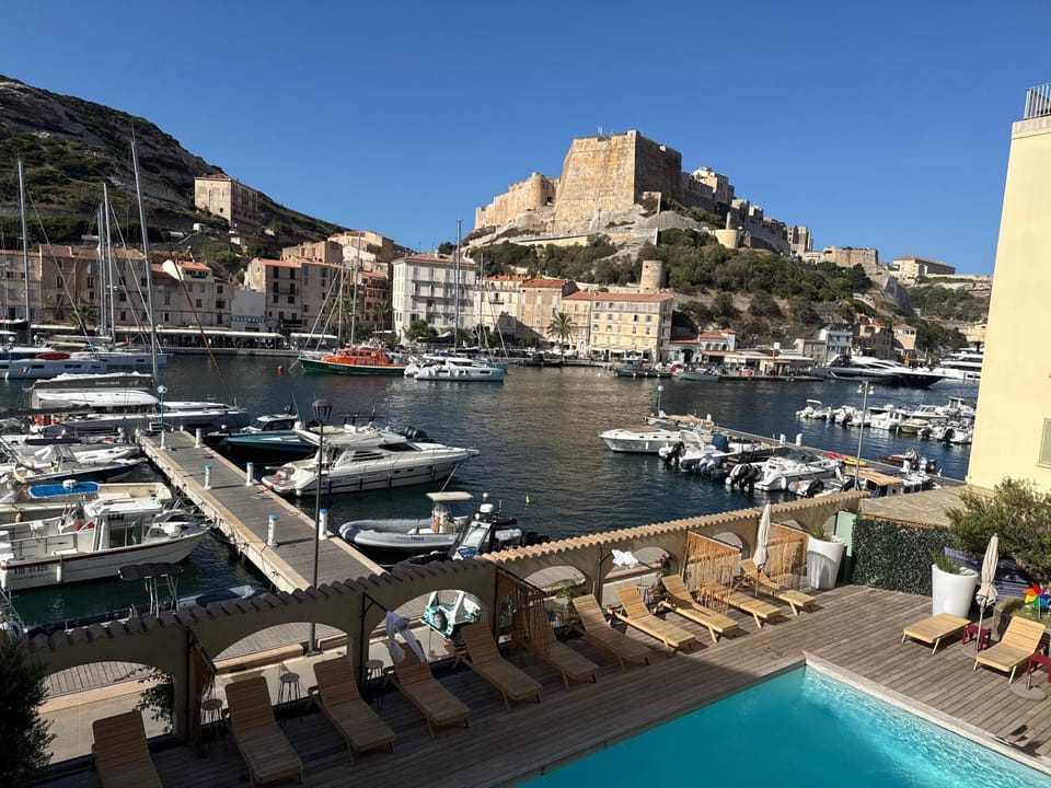 appartement climatisé vue panoramique sur port Bonifacio Apartment in Bonifacio