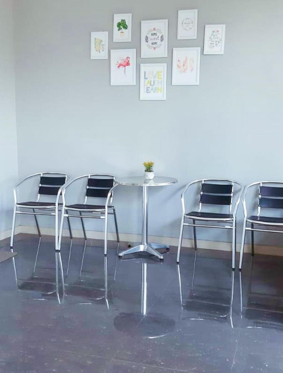 Seating area