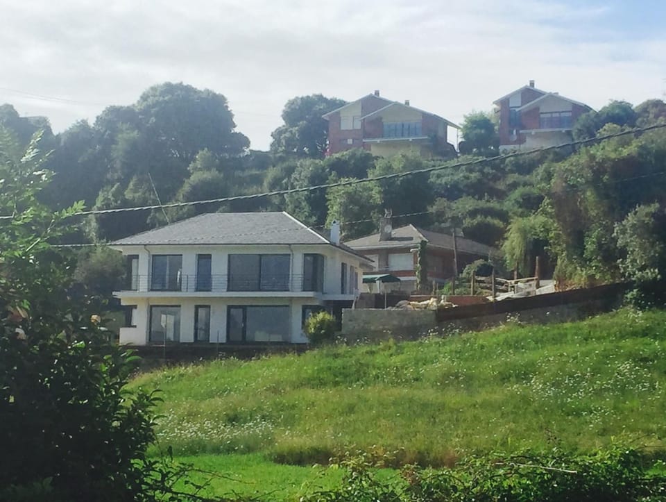 Al Aire Del Mar Apartment in San Vicente de la Barquera