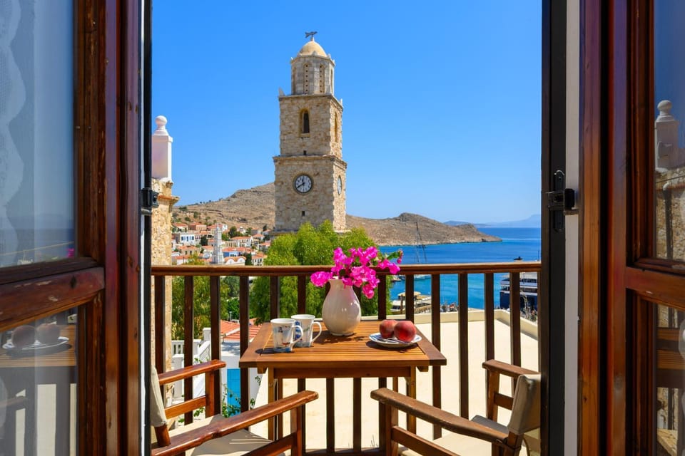 View (from property/room), City view, Sea view