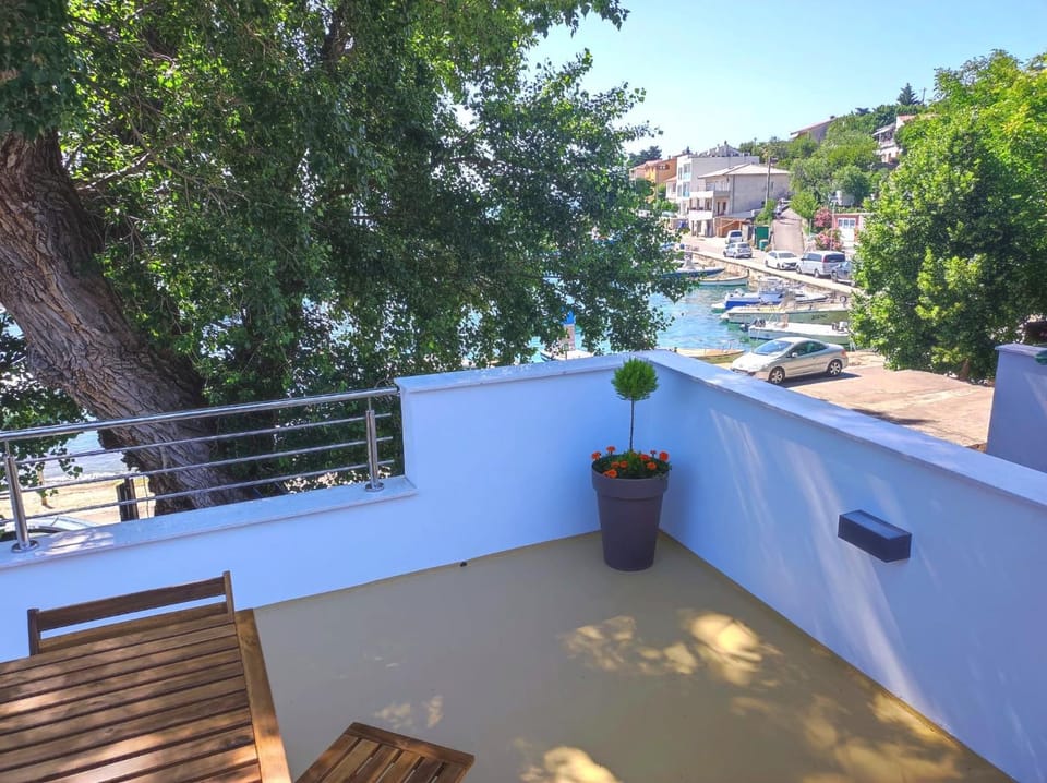 Riva Apartment in Lika-Senj County