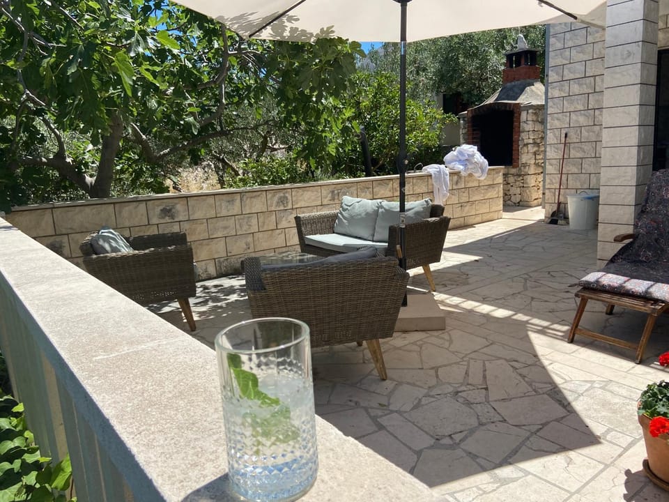 View (from property/room), Balcony/Terrace