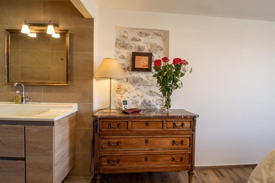 Bathroom, Bedroom