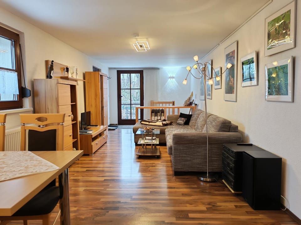 Living room, Seating area, Meals