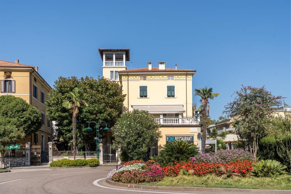 Property building, Location