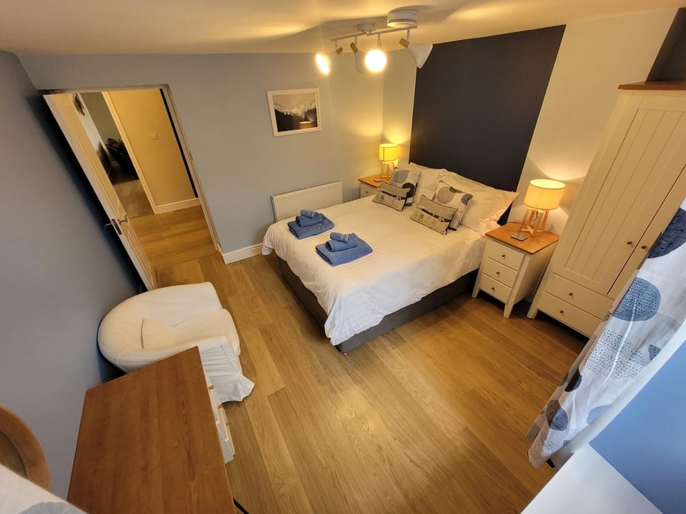 Llys Bach Apartment at Llys Aeron Apartment in Wales