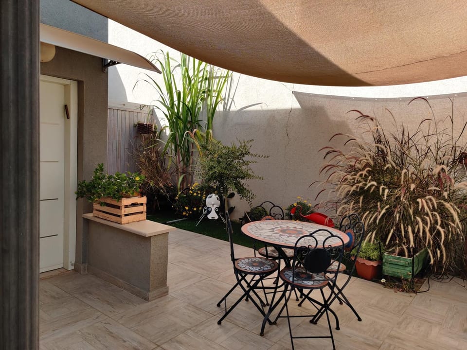 רקפת - יחידה במדבר Apartment in South District