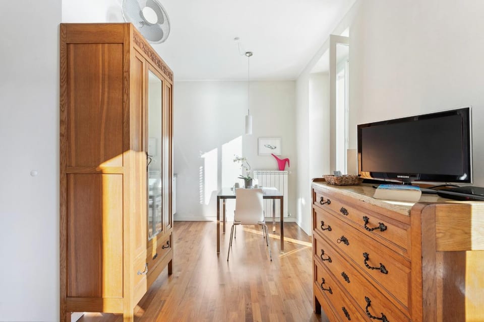 Kitchen or kitchenette, Living room, Dining area, wardrobe