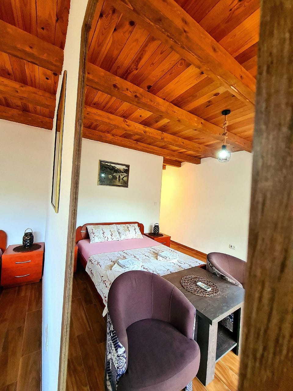 Bed, Living room, Seating area, Bedroom