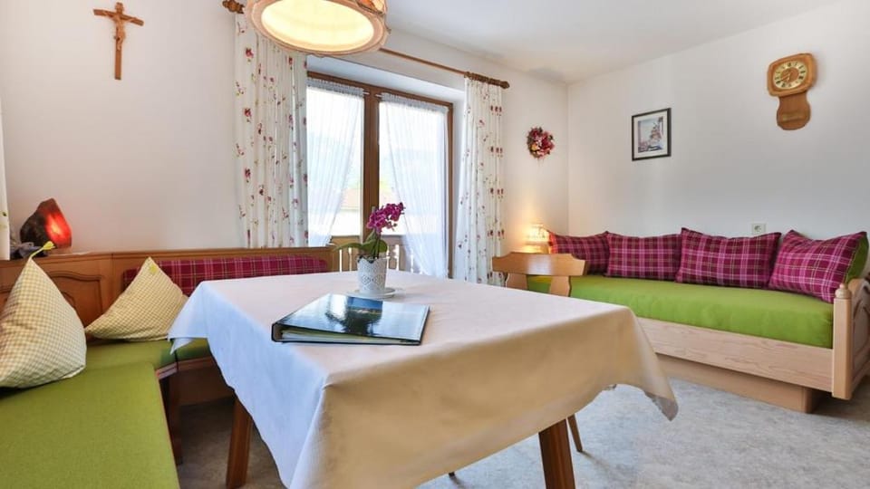 Haus Heimatglück Apartment in Schönau am Königssee