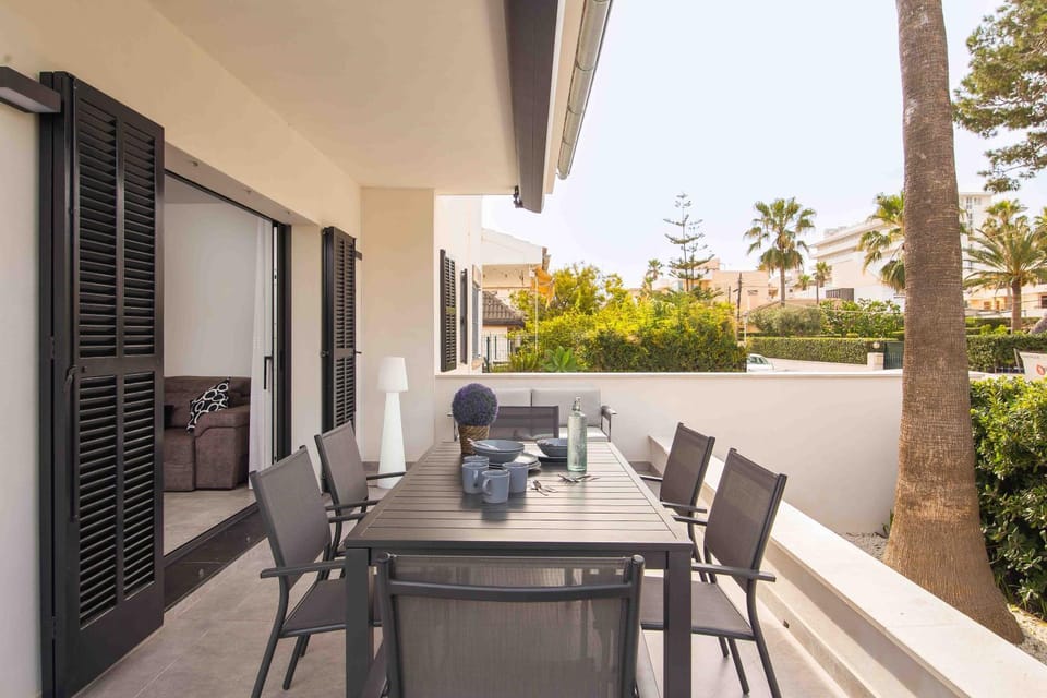 Balcony/Terrace, Dining area