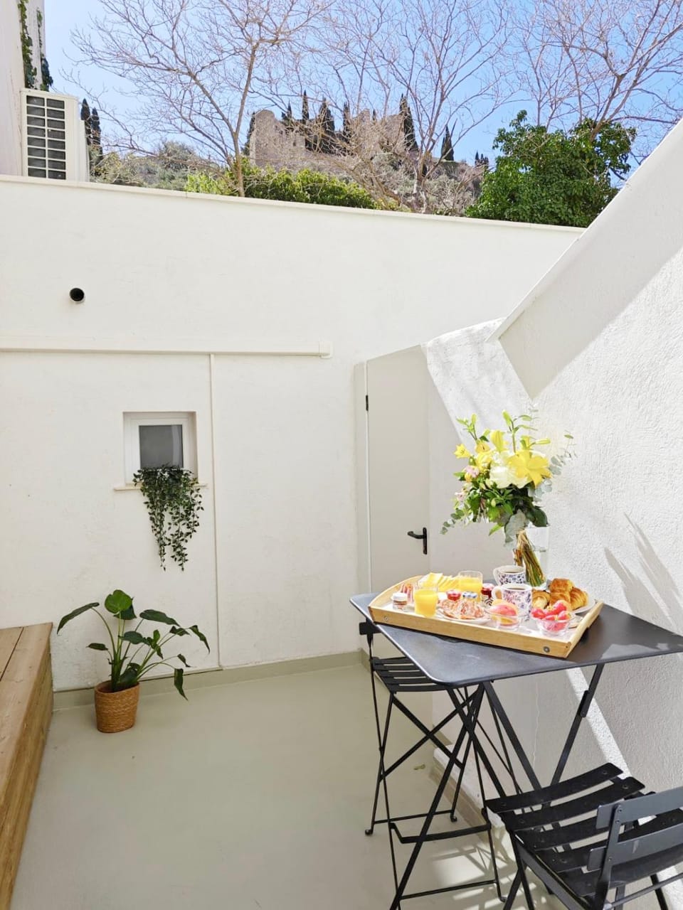 Patio, Balcony/Terrace, Inner courtyard view