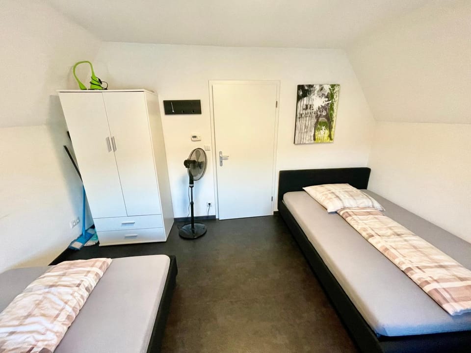 Property building, Living room, Bedroom