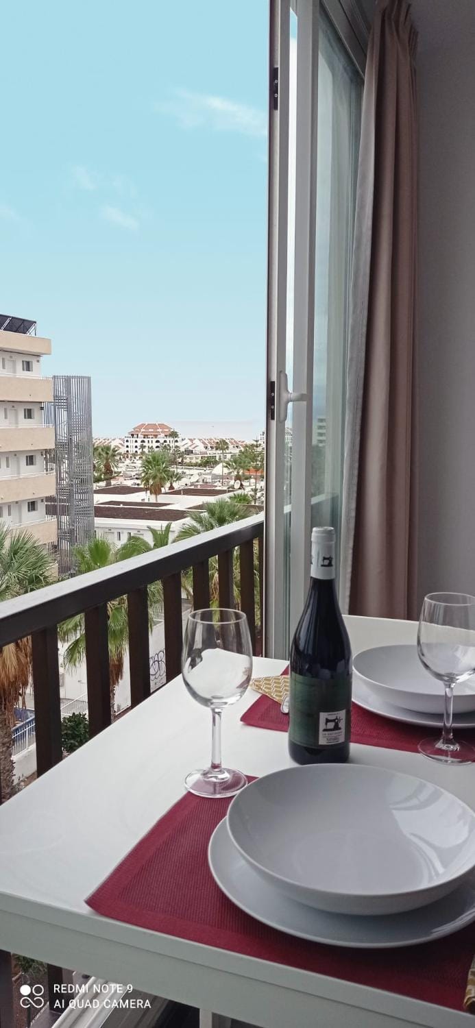 Balcony/Terrace, Dining area, City view, Sea view, Sea view