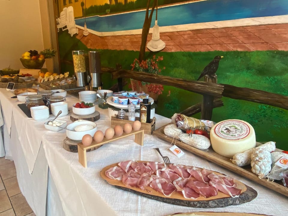 Buffet breakfast