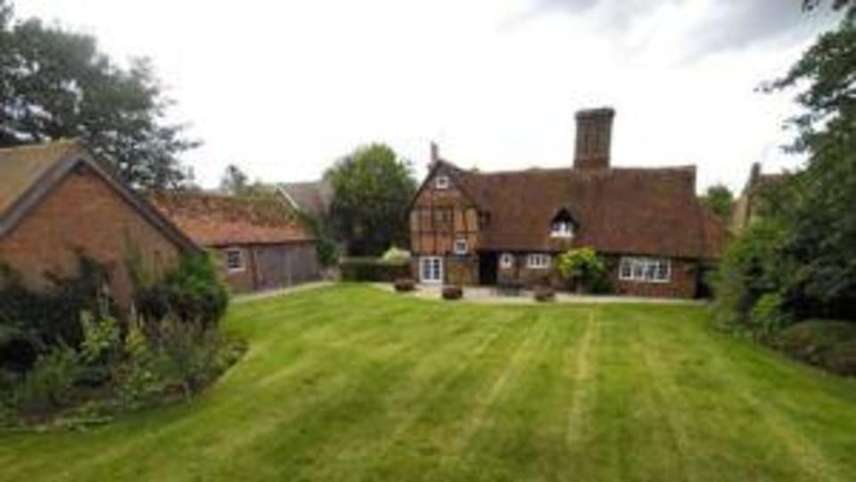 Loxley Barn 1-Bed Cottage Retreat House in Aylesbury Vale