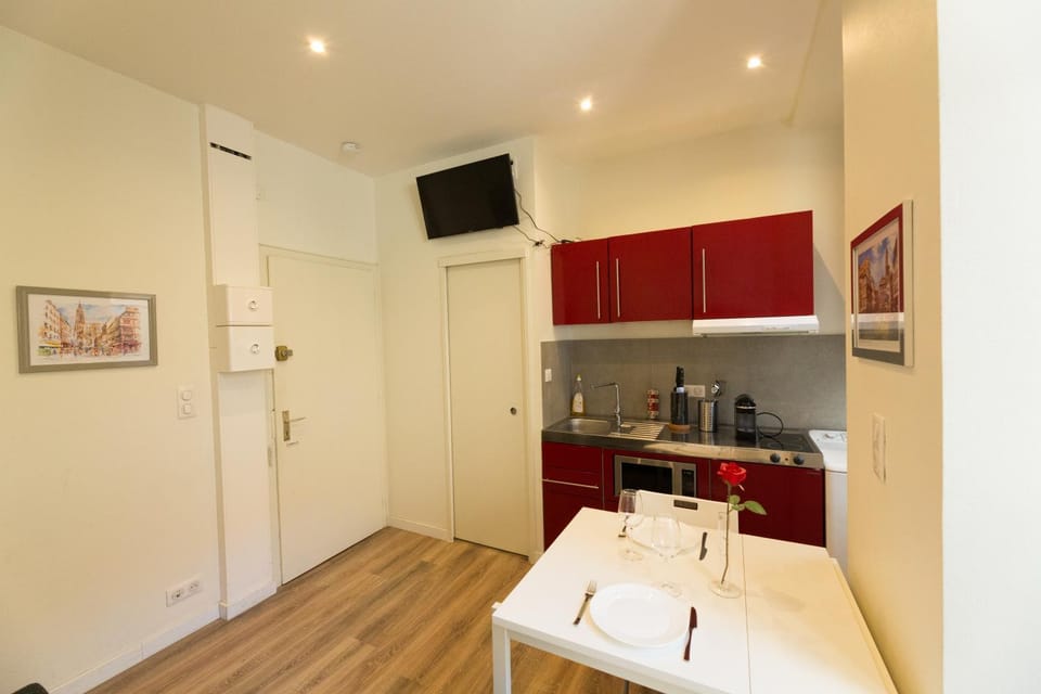 Kitchen or kitchenette, Living room, Photo of the whole room