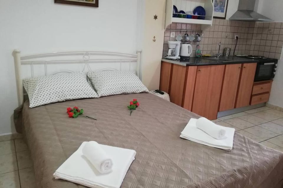 LORENTZIA ROOM Apartment in Decentralized Administration of the Aegean